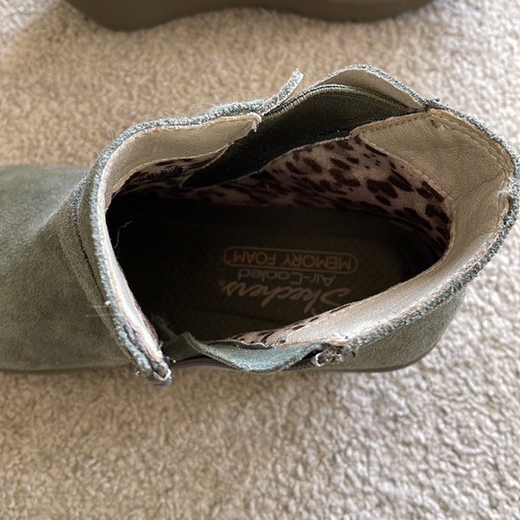 Skechers green suede wedges size 8 - Picture 3 of 4